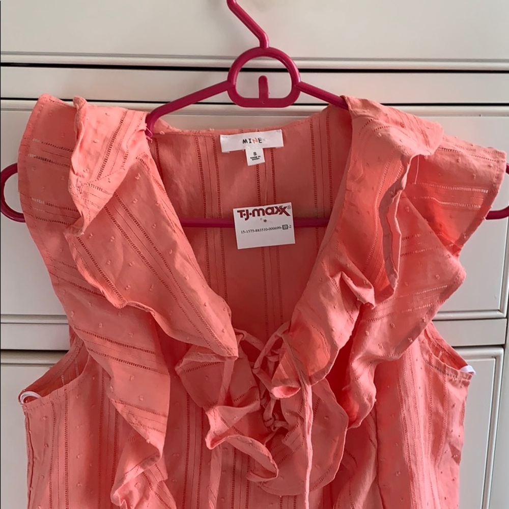 NEW Ruffle Top! TJ Maxx! - Picture 3 of 6
